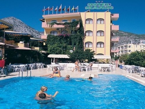 Marin Hotel ケメル エクステリア 写真