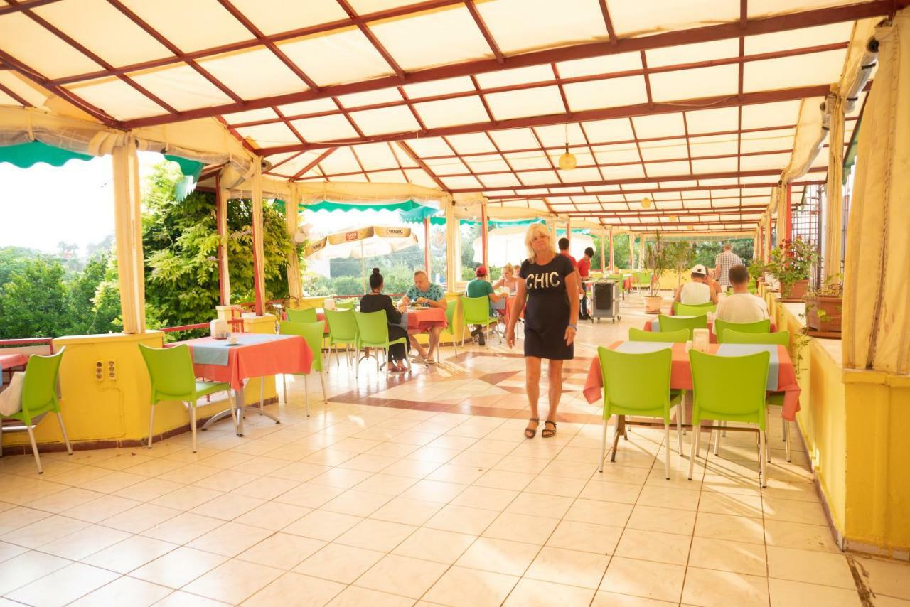 Marin Hotel ケメル エクステリア 写真